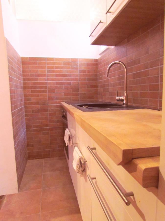 Center Studio Apartment PUY Exterior foto