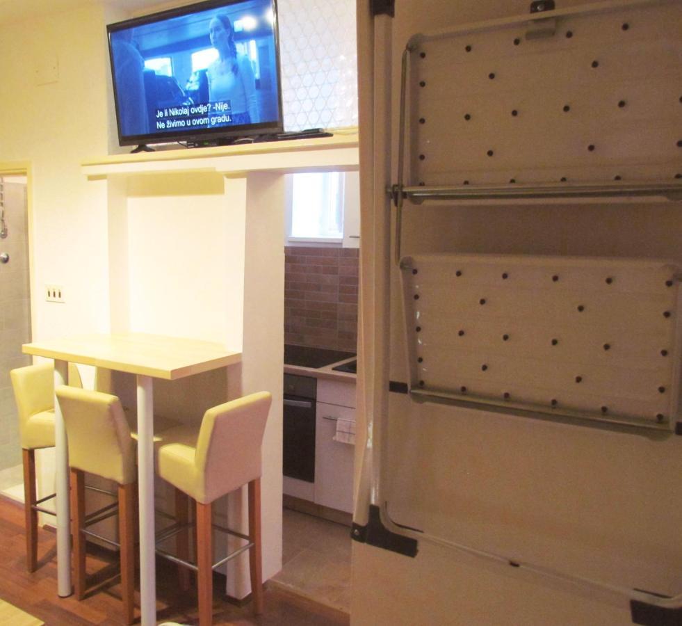 Center Studio Apartment PUY Exterior foto